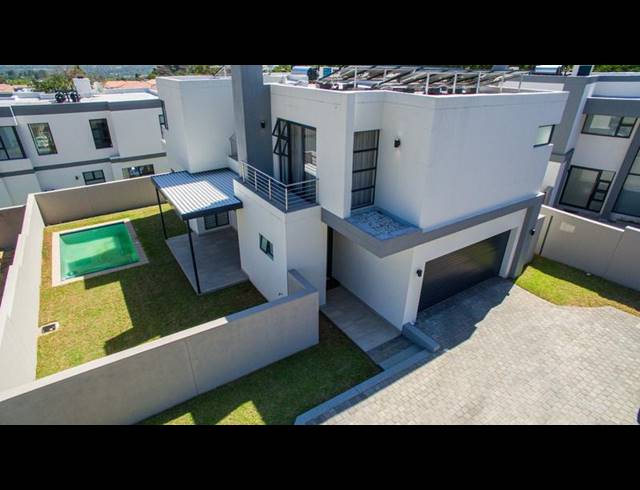 3 BEDROOM HOUSE FOR SALE IN LONEHILL